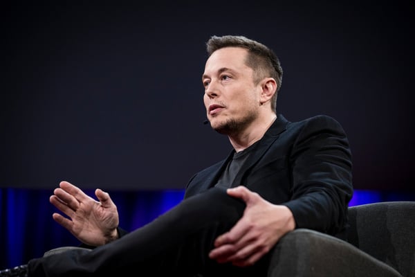 Маск: Tesla уволит 10% персонала
