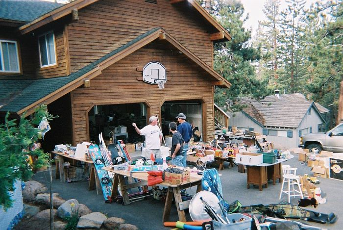 qwintry-garage-sale-picture-1